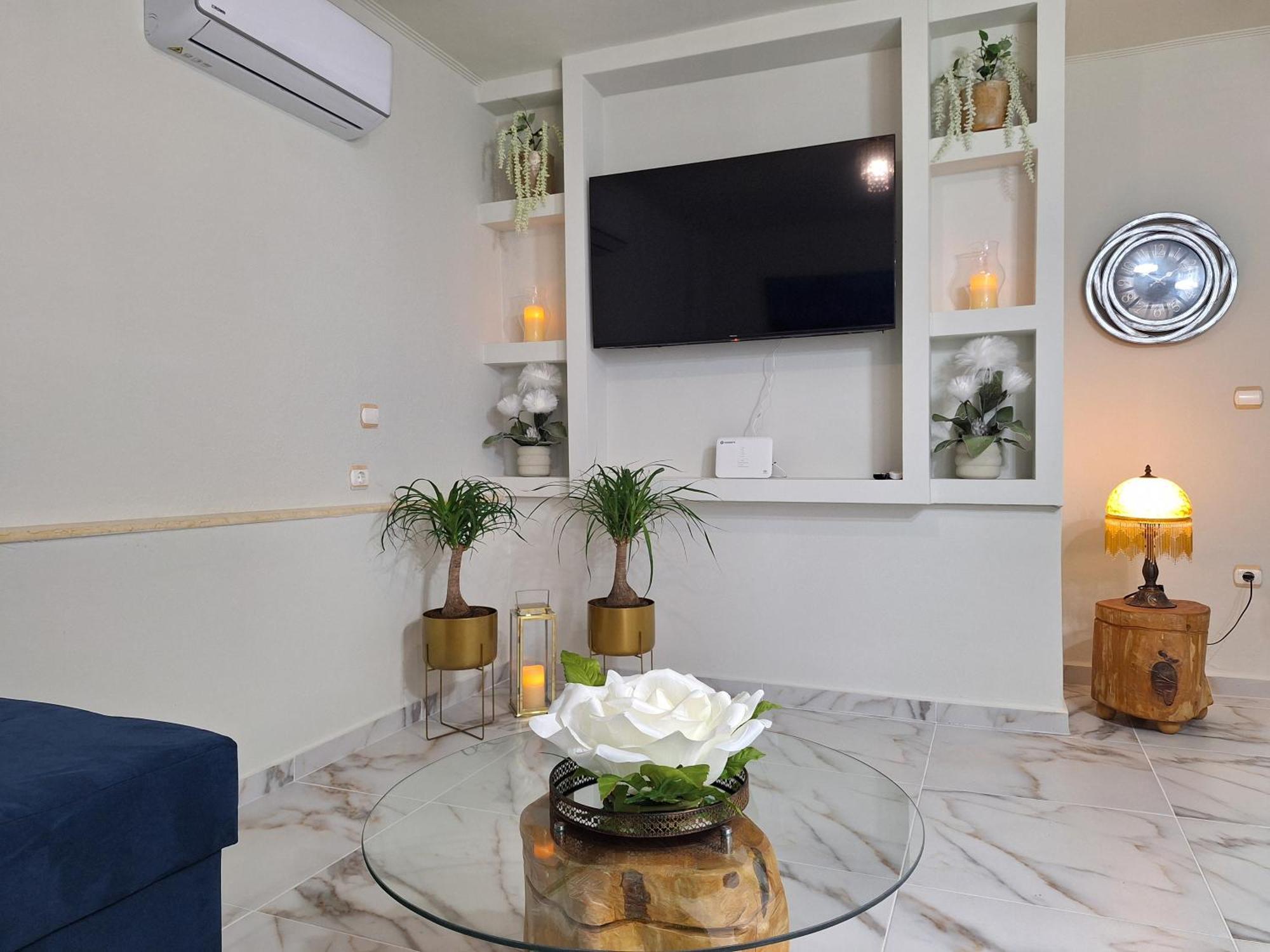 Rhodes City Modern Quiet Apartment In The Center Of Rhodes מראה חיצוני תמונה